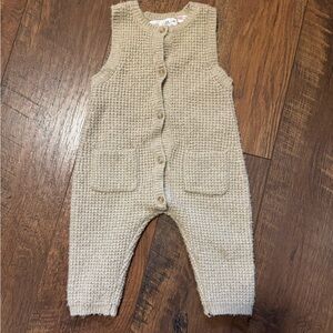 Zara Knit Baby Romper in Beige